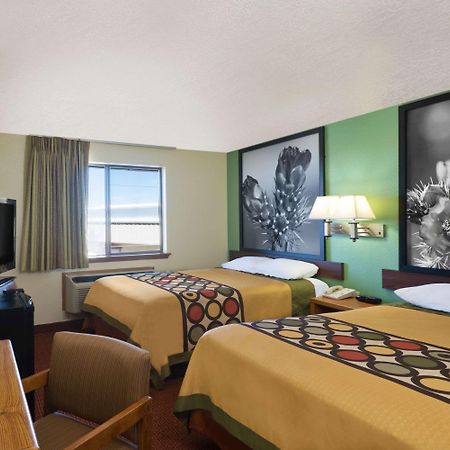Super 8 By Wyndham Alamogordo - White Sands Exteriér fotografie