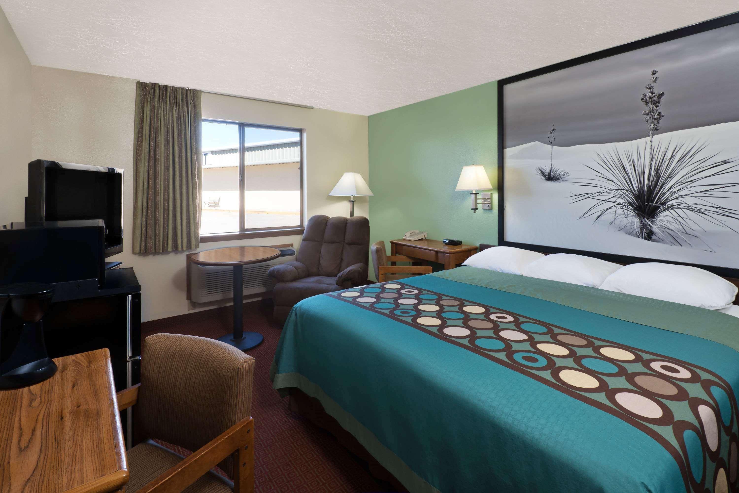 Super 8 By Wyndham Alamogordo - White Sands Exteriér fotografie