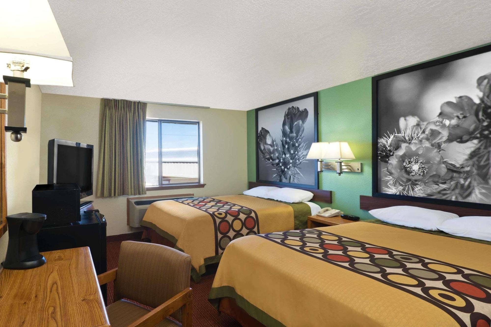 Super 8 By Wyndham Alamogordo - White Sands Exteriér fotografie